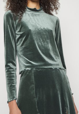 Monki Camiseta de manga larga - green