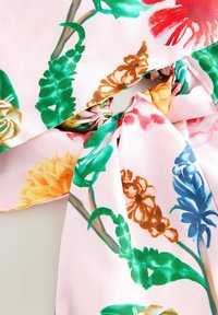 Copricapo - pink floral print