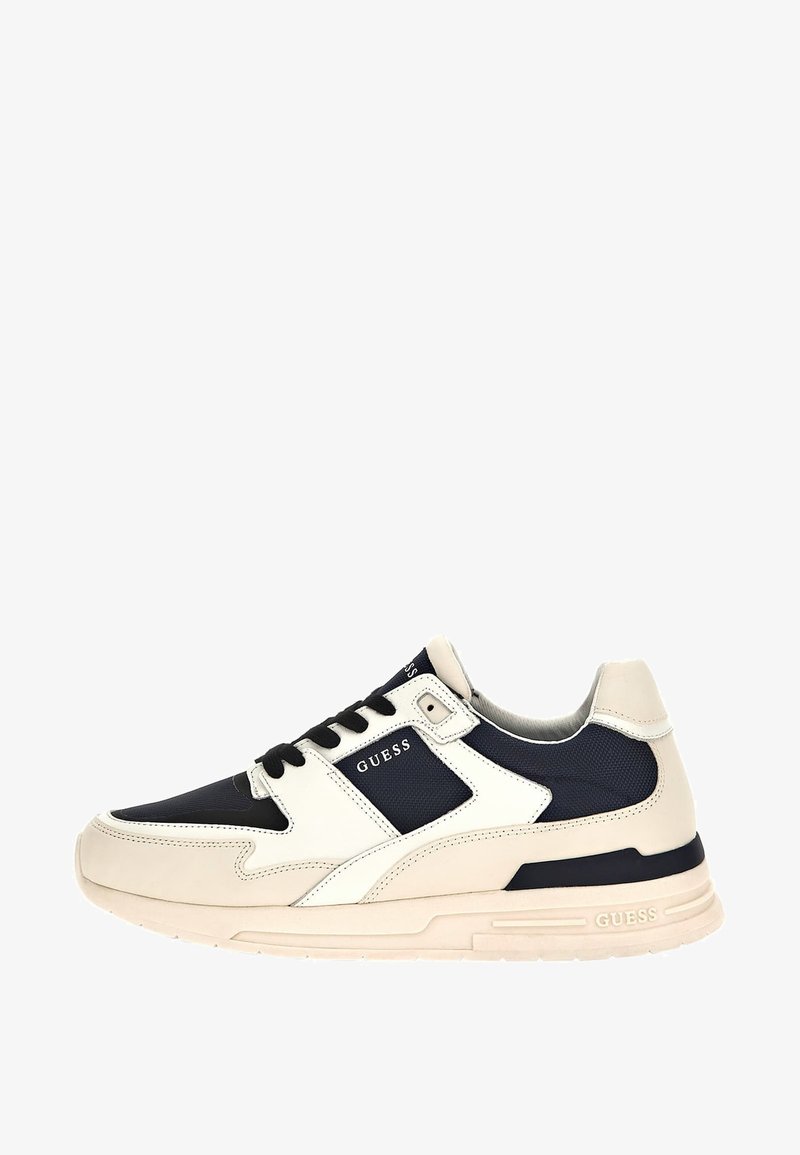Guess RUNNER - Trainers - weiÃ/white - Zalando.ie