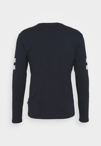 Väikepilt 7