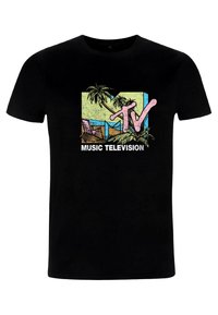 Černé tričko s barevným grafickým logem MTV a palmovými stromy, plážovými křesly a textem "MUSIC TELEVISION" tučně napsaným bílými písmeny.