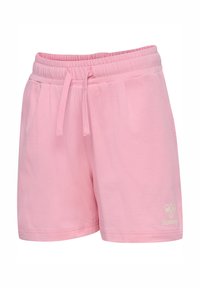Shorts en coton rose clair avec une taille élastique, un cordon de serrage, des poches latérales et un logo imprimé sur le côté inférieur droit.