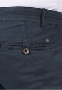 Solid SDSHORTS LINEN MIX - Shorts - insignia b