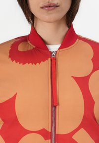 Marimekko BLOSSA - Bombertakki - red/brown