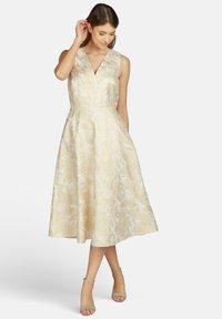 KLEO - MIT SCHWINGENDEM - Cocktail dress / Party dress - beige Thumbnail Image 1