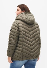 Zizzi QUILTED LIGHTWEIGHT  WITH - Zimná bunda - bungee cord