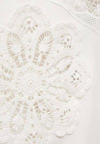 Mango Cocktailjurk - off-white