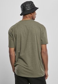 Urban Classics OVERSIZE MELANGE TEE - Basic póló - darkgreen melange