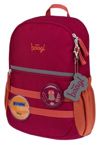 Fuchsia Rucksack mit orangen Akzenten, grauem Reißverschluss und einem Eulen-knopf. Verfügt über eine Fronttasche und verstellbare Träger.