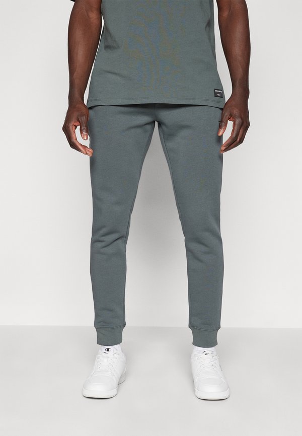 CENTRE TAPERED SWEATPANTS - Tracksuit bottoms - urban chic
