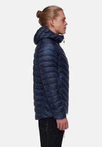 Mammut BROAD PEAK - Dunjakker - marine black