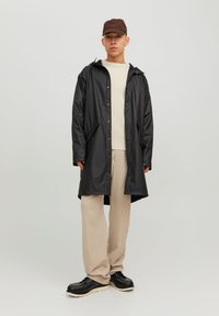 Jack & Jones JJEURBAN NOOS - Parka - black