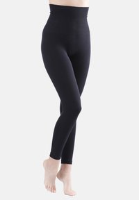 Leggings neri a vita alta realizzati in un tessuto elasticizzato, con una texture liscia, un design aderente e lunghezza alla caviglia, privi di pattern o elementi metallici visibili.