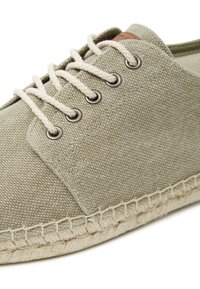 Pompeii HIGBY - Zapatos con cordones - light khaki
