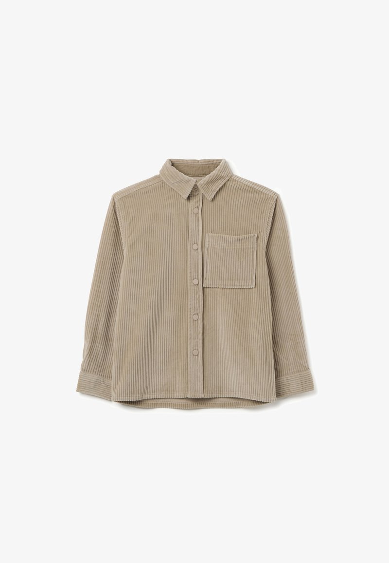 Camicia di velluto a coste beige con colletto button-down, tasca frontale e maniche lunghe con righe texturizzate su tutta la superficie.