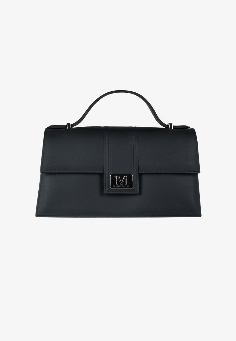 Borsa nera in pelle con design strutturato, manico piatto e chiusura a patta magnetica con dettaglio logo metallico.