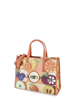 Sac cabas rectangulaire avec des anses orange, décoré d'illustrations abstraites colorées de fruits et un charm rond en forme de fruit orange attaché.