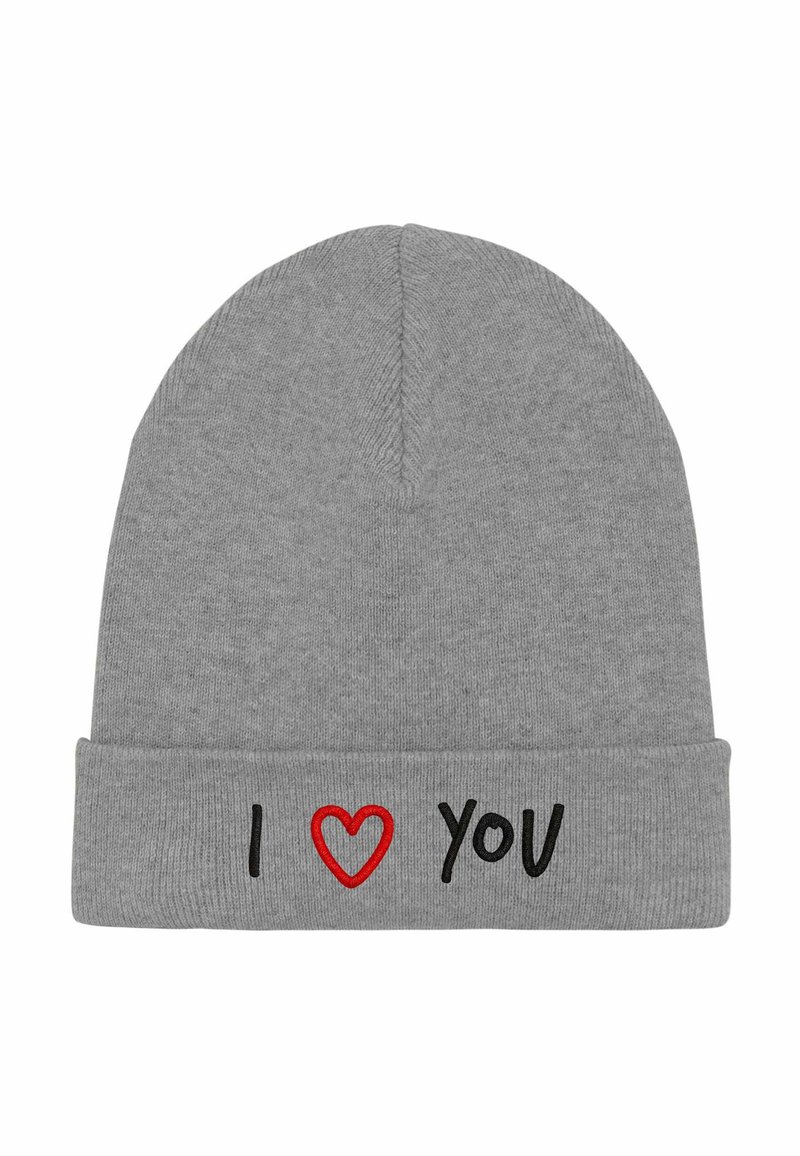 Cappellino grigio lavorato a maglia con risvolto, caratterizzato da testo ricamato "I ♥ YOU" in rosso e nero. Texture liscia e forma arrotondata.