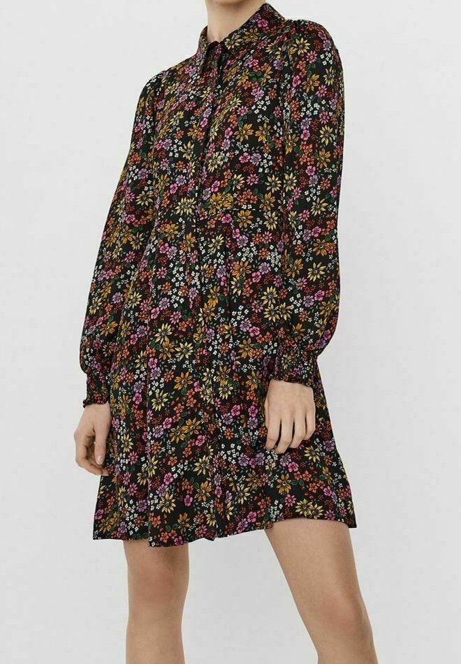 Vero Moda Vardagsklänning - black