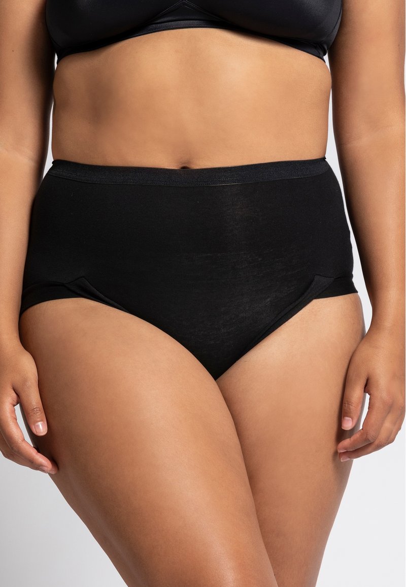 Ulla Popken Kelnaitės - black