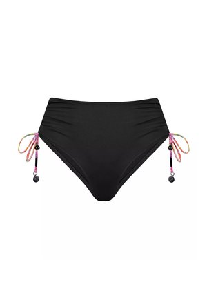 Czarne bikini dolne z marszczeniami, z boku związane kolorowymi sznurkami i koralikami, wykonane z gładkiego materiału kąpielowego.
