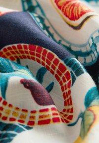 Next FLUTTER SLEEVE SQUARE NECK - REGULAR FIT - Päevakleit - navy plate print