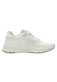 Scarpe sportive bianche con superiore in maglia testurizzata, design con lacci e collare imbottito. La suola in gomma presenta scanalature segmentate per una maggiore flessibilità.