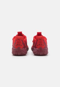 Puma MB.03 LO TEAM - Zapatillas de baloncesto - team regal red/for all time red