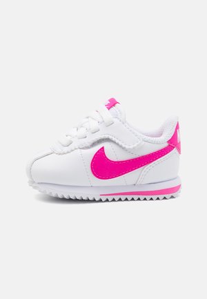 Nike Sportswear CORTEZ EASYON - Zapatillas - white/laser fuchsia