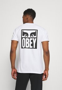 Obey Clothing EYES ICON - Potiskana majica - white