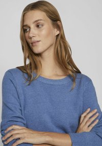 VILA VIRIL O NECK - Stickad tröja - coronet blue