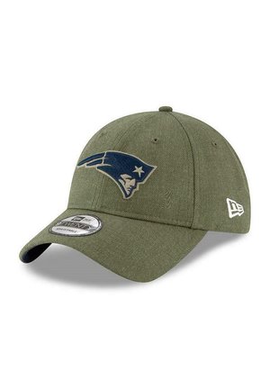 New Era ENGLAND PATRIOTS ON FIELD 2018 SALUTE TO SERVICE 9TWENTY  - Cap - oliv