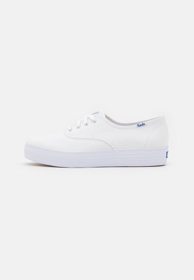 TRIPLE - Sneakersy niskie - white