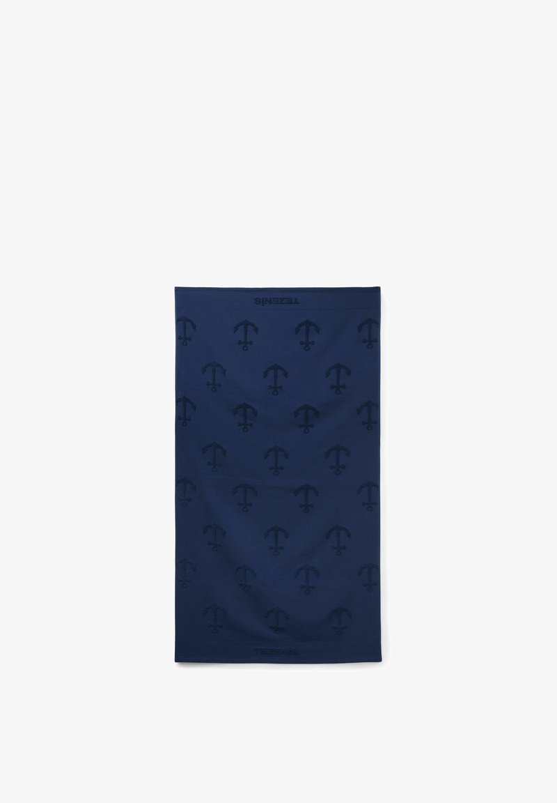 Rettangolo di tessuto blu navy con motivi di ancore scure ripetuti e la parola "TEZENIS" tessuta ai bordi superiore e inferiore.