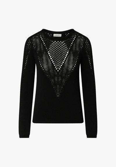 Pull en maille noir à manches longues avec des motifs géométriques ajourés sur la poitrine, les épaules et les manches, avec un col rond.