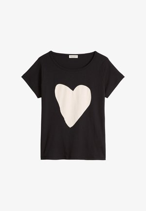 Zwart T-shirt met korte mouwen en ronde halslijn, met een groot off-white hartvormig print in het midden van de voorkant.