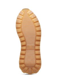 Suola di una sneaker, realizzata in gomma texturizzata beige, con profonde scanalature e costolature per la trazione. Al centro è impressa la scritta "VOILE BLANCHE".