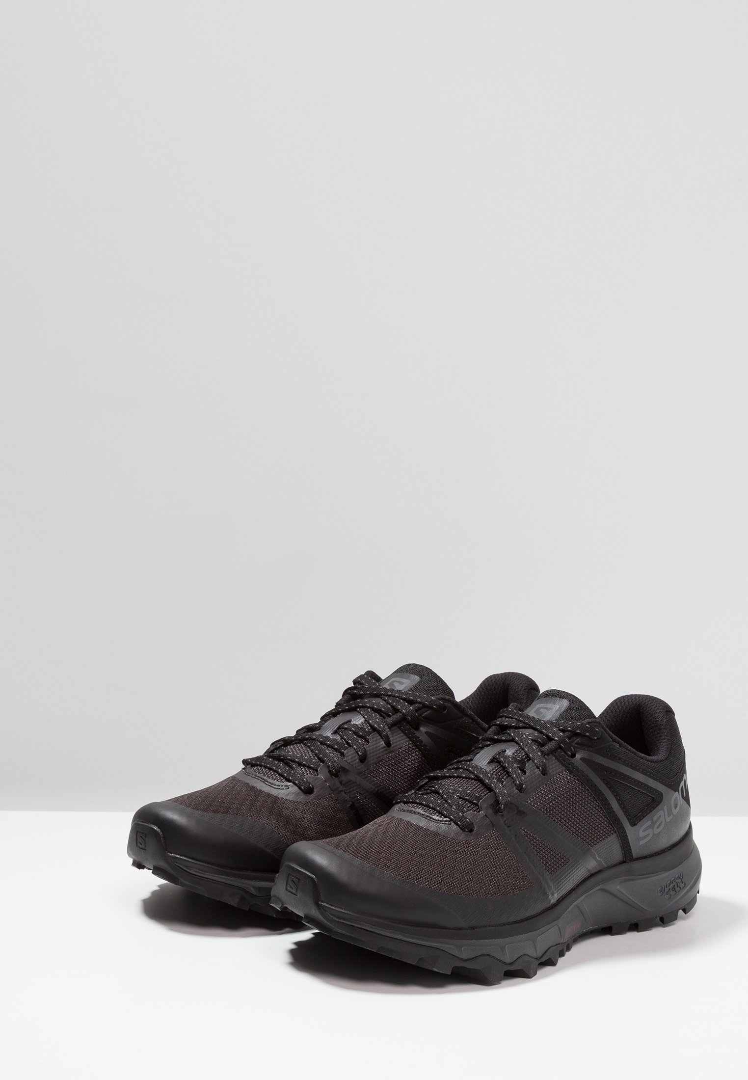 salomon trailster black