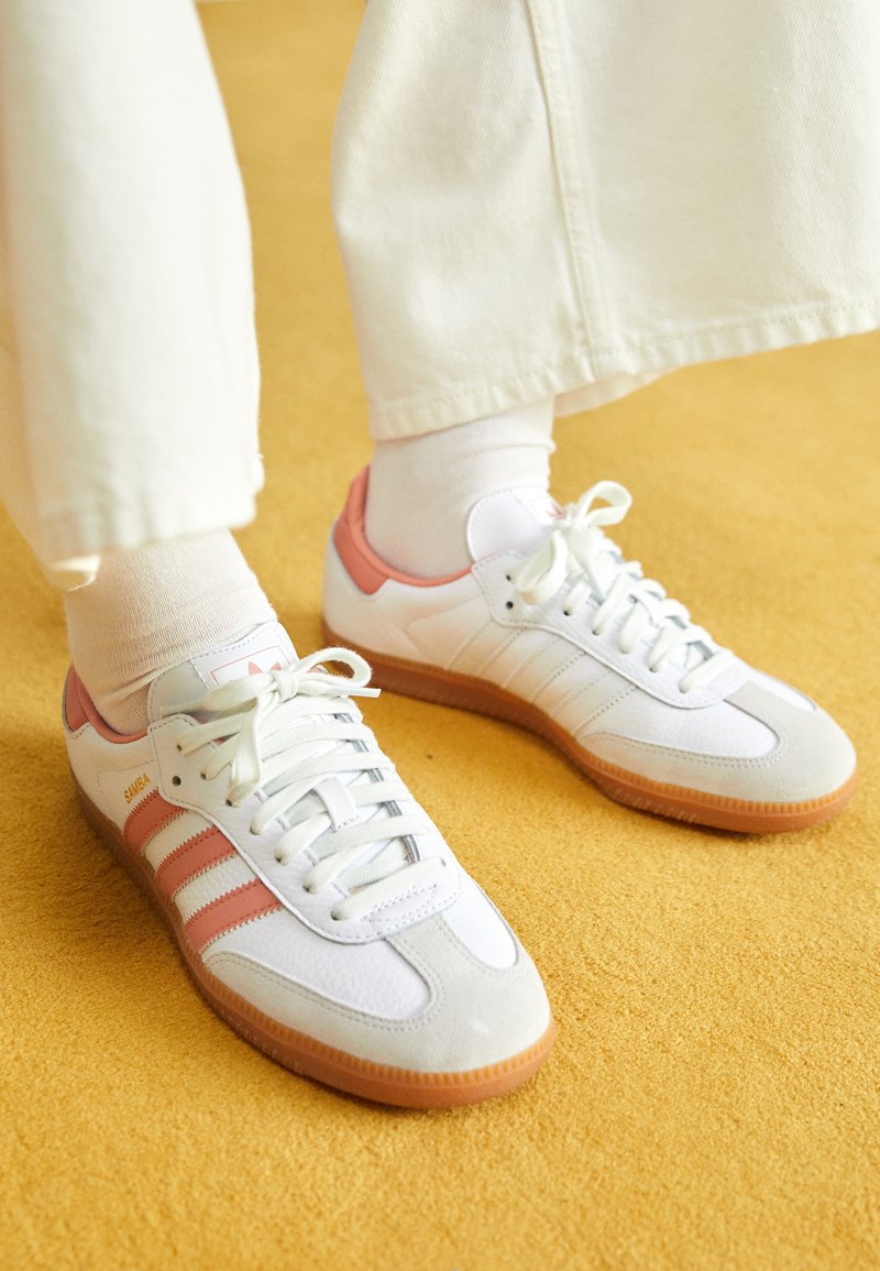 Adidas originals samba white trainers Clearance