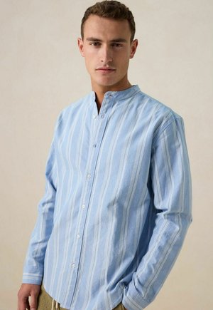 GESTREIFTES - Shirt - blau