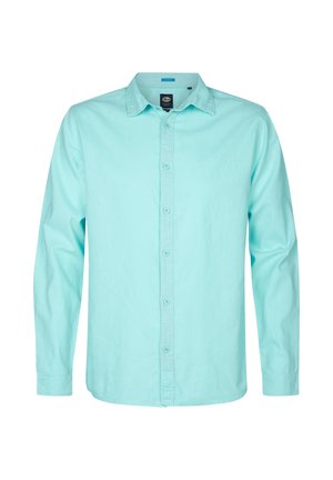 Světle modrá dlouhá košile s knoflíky vyrobená z texturované látky. Má standardní límec a plné zapínání na knoflíky.