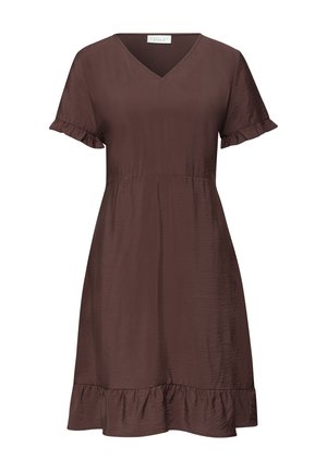 Brun V-hals kjole med korte flæseærmer og flæsekant, med en let struktureret stof og en figursyet talje.