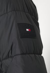 Tommy Hilfiger NEW YORK PUFFER JACKET - Giacca invernale - black