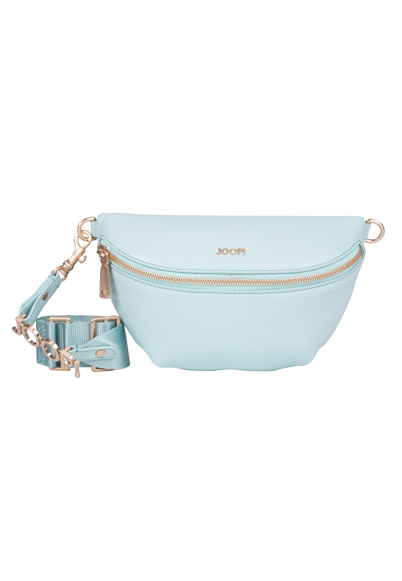 Clutch bag in pelle blu chiaro con zip in alto e hardware dorato. Presenta una tracolla staccabile e un logo in risalto sul fronte.