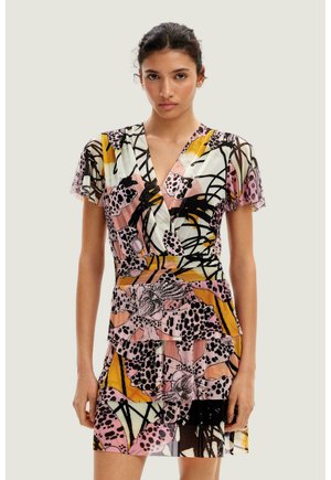 Desigual CADIZ LACROI - Freizeitkleid - pink