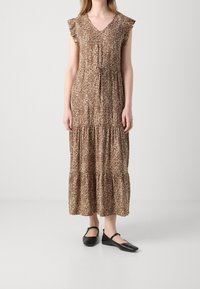 b.young Robe de jour - light brown