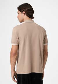 Fila BIELLA REGULAR TIPPED - Piké - taupe gray