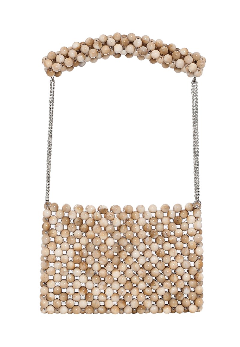 Torebka beaded w kształcie prostokąta, wykonana z jasnobrązowych i kremowych koralików. Posiada koralikowy uchwyt oraz srebrny łańcuszek.