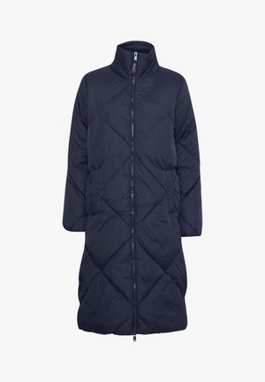 Dunkelblauer gesteppter langer Mantel mit hohem Kragen, Frontreißverschluss und Seitentaschen. Merkmale ein markantes Rautenmuster und eine weiche Textur.