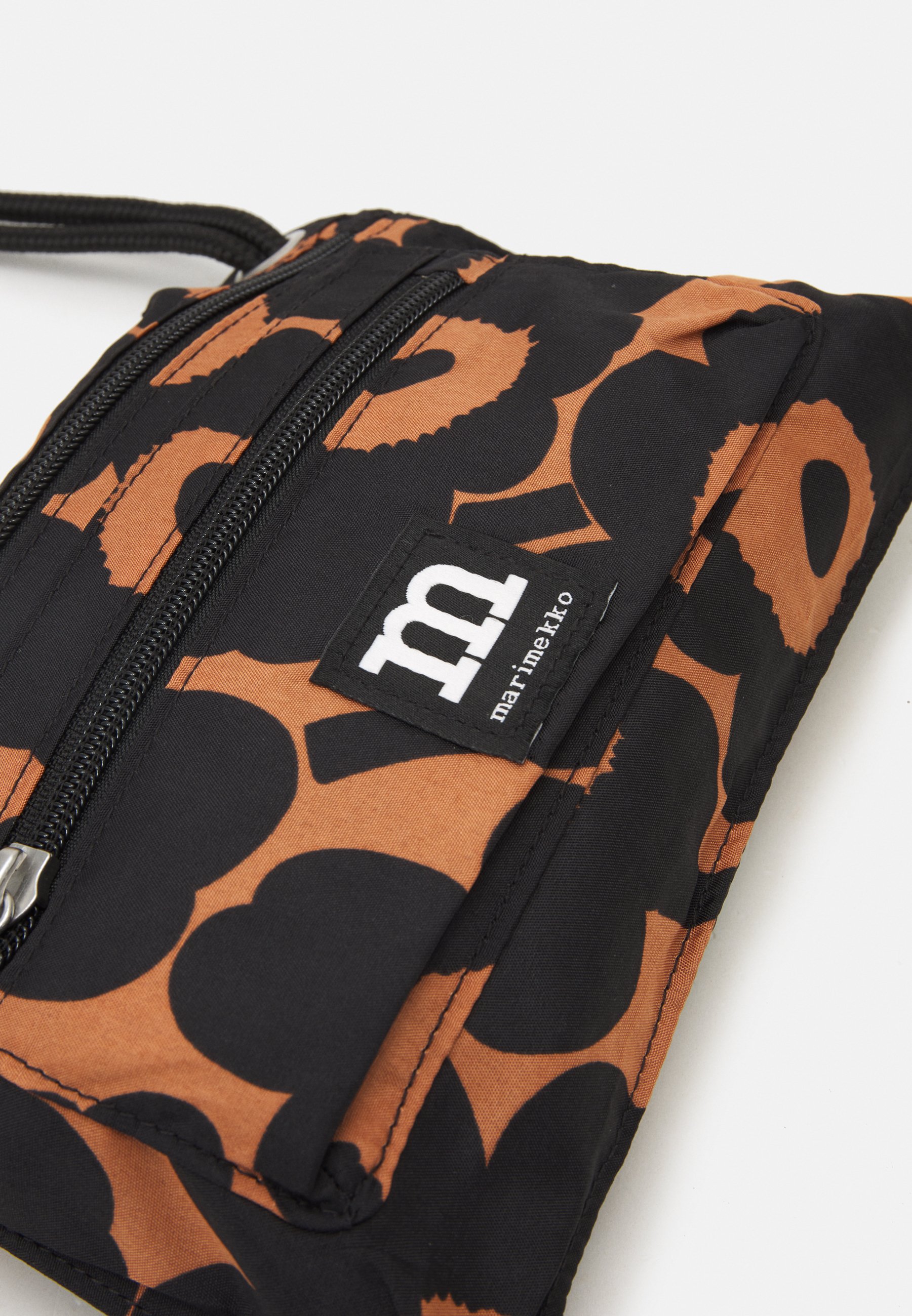 Marimekko SMART TRAVELBAG UNIKKO 